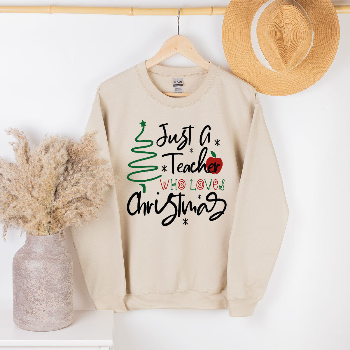 2023 Christmas Love Shirt, Just A Teach Who Loves Christmas Tee, Xmas 2023 Design T-Shirt